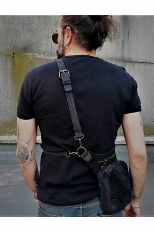 El Yapımı Hakiki Deri Bel & Bacak Çantası - Fonksiyonel Büyük Model (Siyah)